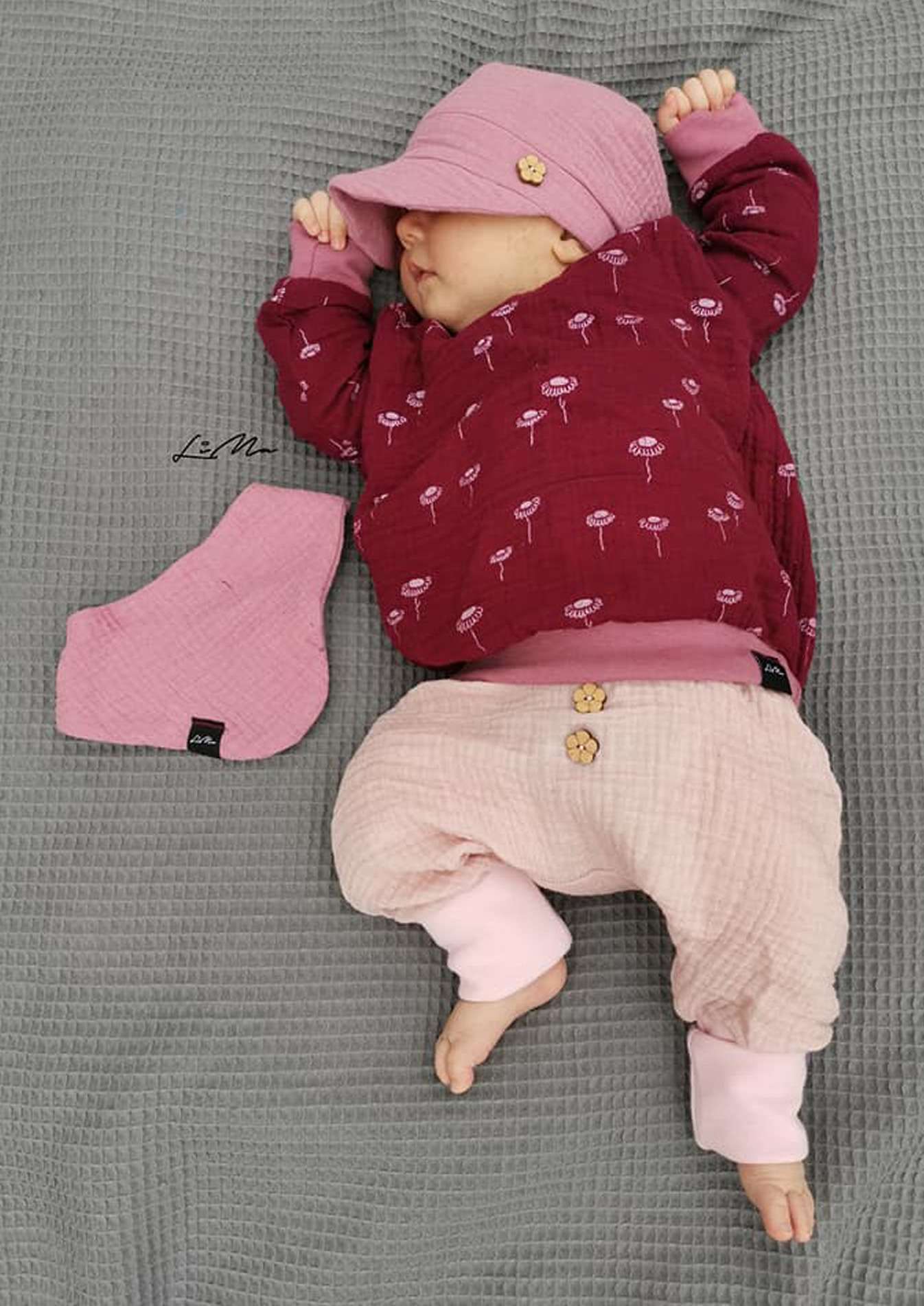 Babyset-Musling-Musselin-Schnittmuster-Baby-Newborn-Nähanleitung_Pumphose-Sommerhue