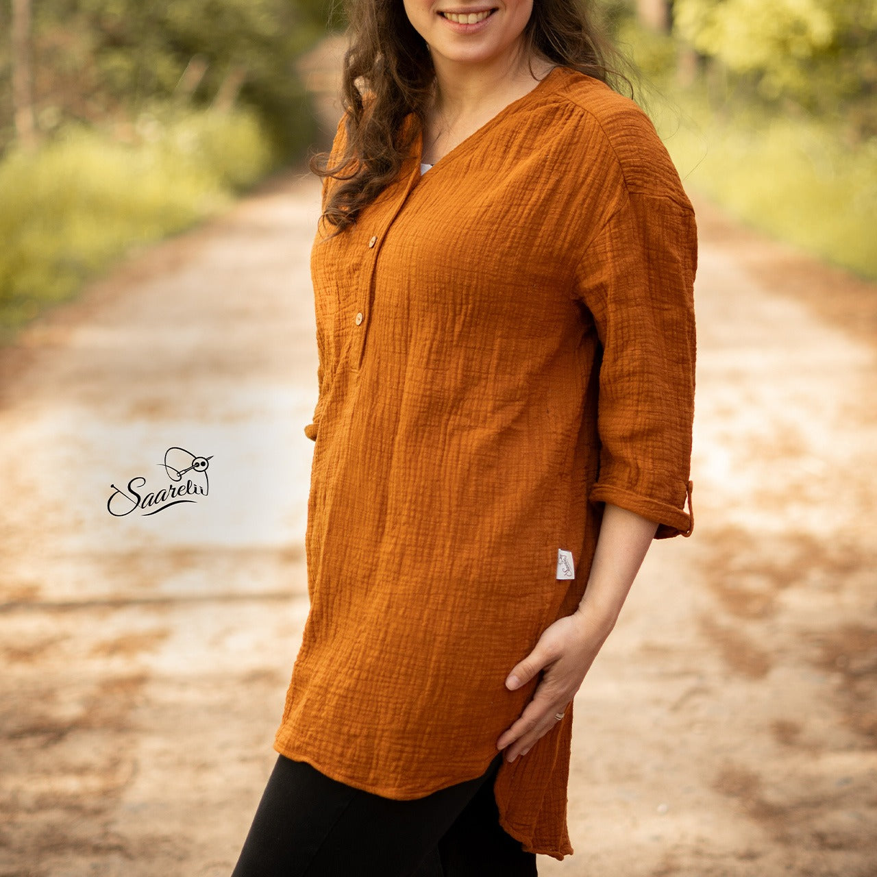 Produktbild-Snyggli-Schnittmuster-Musselin-tunika-Lykkemusling-Leinen-Nähen-Ebook-Nähanleitung-Damen-Grösse-32-50