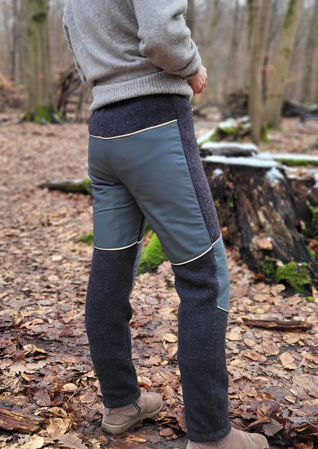 Schnittmuster-Snyggli-Nähanleitung-Outdoorhose-Hej-Vinter-high-waist-Damen-Walk-Paspel