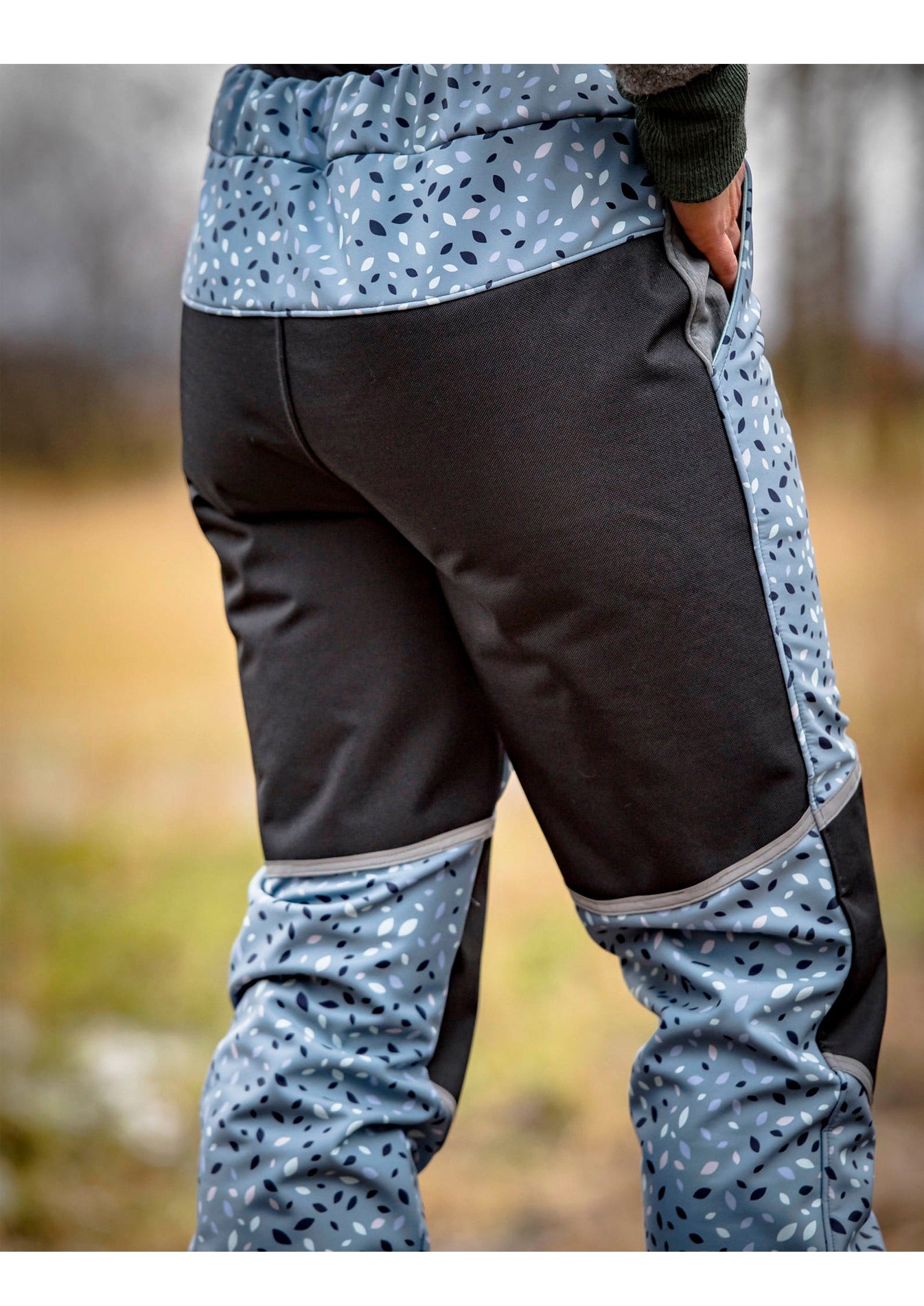 Schnittmuster-Snyggli-Nähanleitung-Outdoorhose-Hej-Vinter-high waist-Damen-Walk-Softshell