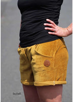 Short-Solbad-kurze-Hose-Damen-Schnittmuster-Snyggli-Cord