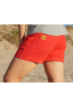 Short-Solbad-kurze-Hose-Damen-Schnittmuster-Snyggli-Gesaeßtasche