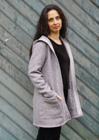 Snyggli-Cardigan-Walk-Strikkekram-Damen-Schnittmuster-Nähanleitung-Walk-Jacke-Beleg
