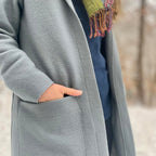 Snyggli-Cardigan-Walk-Strikkekram-Damen-Schnittmuster-Nähanleitung-Walk-Jacke-grau-Start