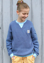 Snyggli-Ebook-Oversized-Sweater-Surf-Gr.-128-170-Schnittmuster-Nähanleitung-Musselin-Mädchen