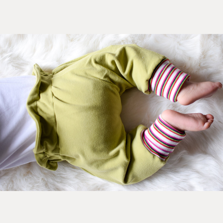 Snyggli-Pumphose-Luften-Paperbag-Gummi-Bein-Schnittmuster_baby.jpg