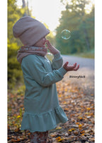 Snyggli-Raglan-Sweater-Farverig-Rüschen-Volant-Babys-Kinder-Teens-Schnittmuster-Gr-56-170-Mädchen-Volant-Mütze