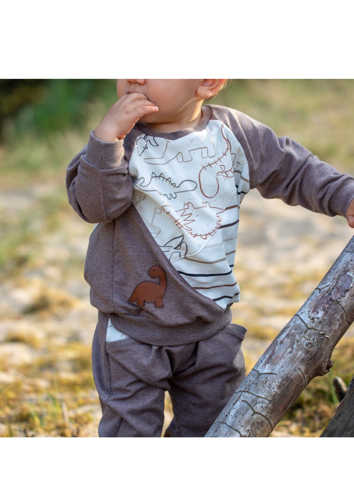 Snyggli-Raglan-Sweater-Farverig-Rüschen-Volant-Babys-Kinder-Teens-Schnittmuster-Gr-56-170-Teilung-Kleinkind