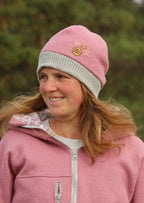 Snyggli-Schnittmuster-Ebook-Nähanleitung-Walk-Mütze-Beanie-Hygge-Beanie-Babys-Kinder-Damen-Herren-KU-34-65-cm-jacke-hyg-dig