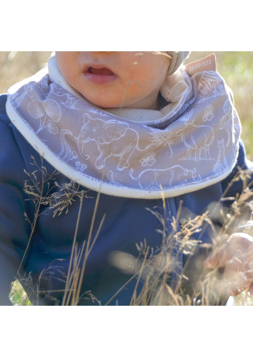 Snyggli-Schnittmuster-Freebook-Nähanleitung-Halssocke-Hygge-Sok-Babys-Kinder-Damen-Herren-Kleinkind