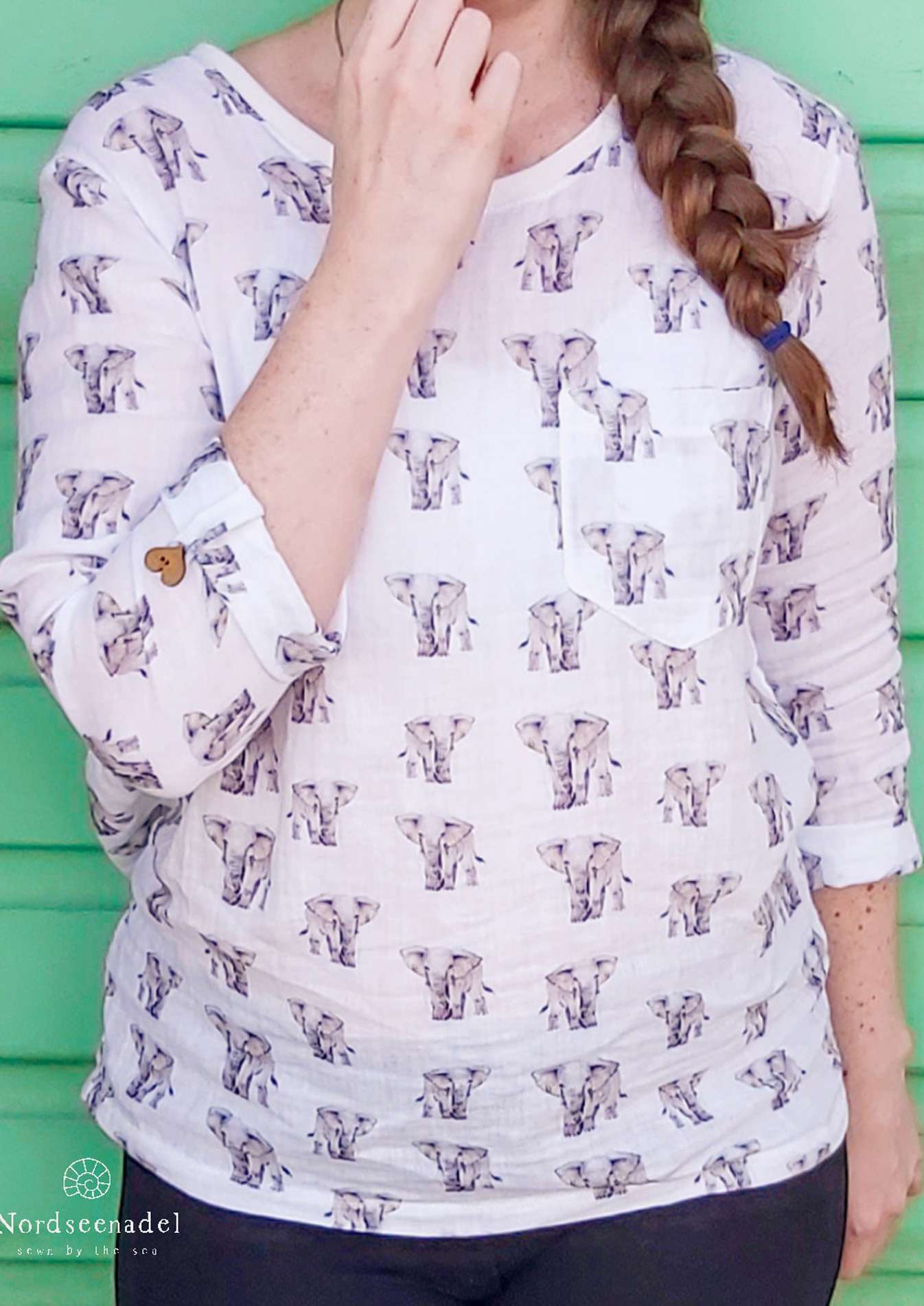 Snyggli-Schnittmuster-Hoodie-Musling-Musselin-Damen-Sweater-3_4-ärmel