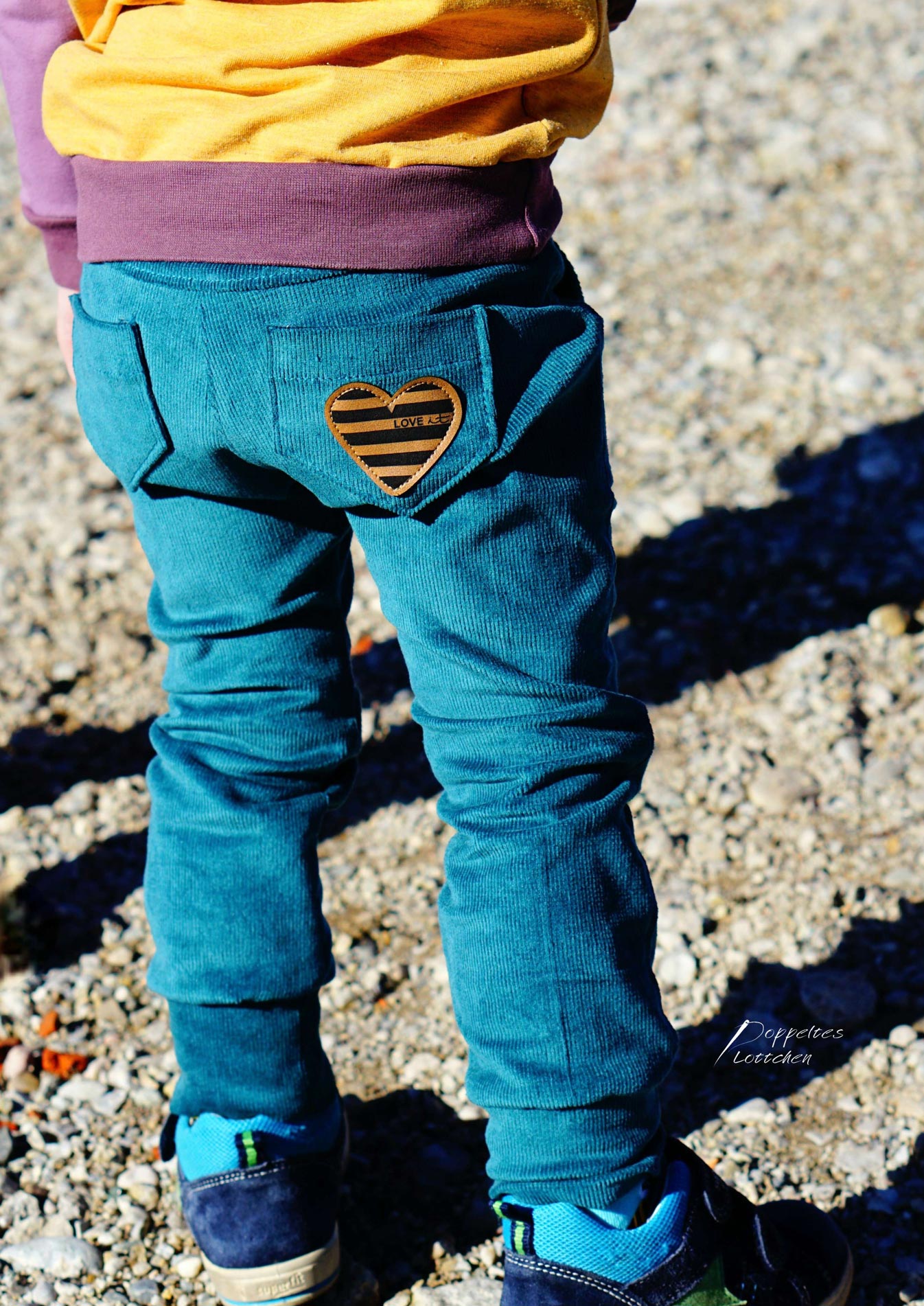 Snyggli-Schnittmuster-Hose-Elsker-Luften-Cord-Stretchcord-Babys-Kinder-Teens-Junge-Mädchen-Gr-56-122-Cord-petrol