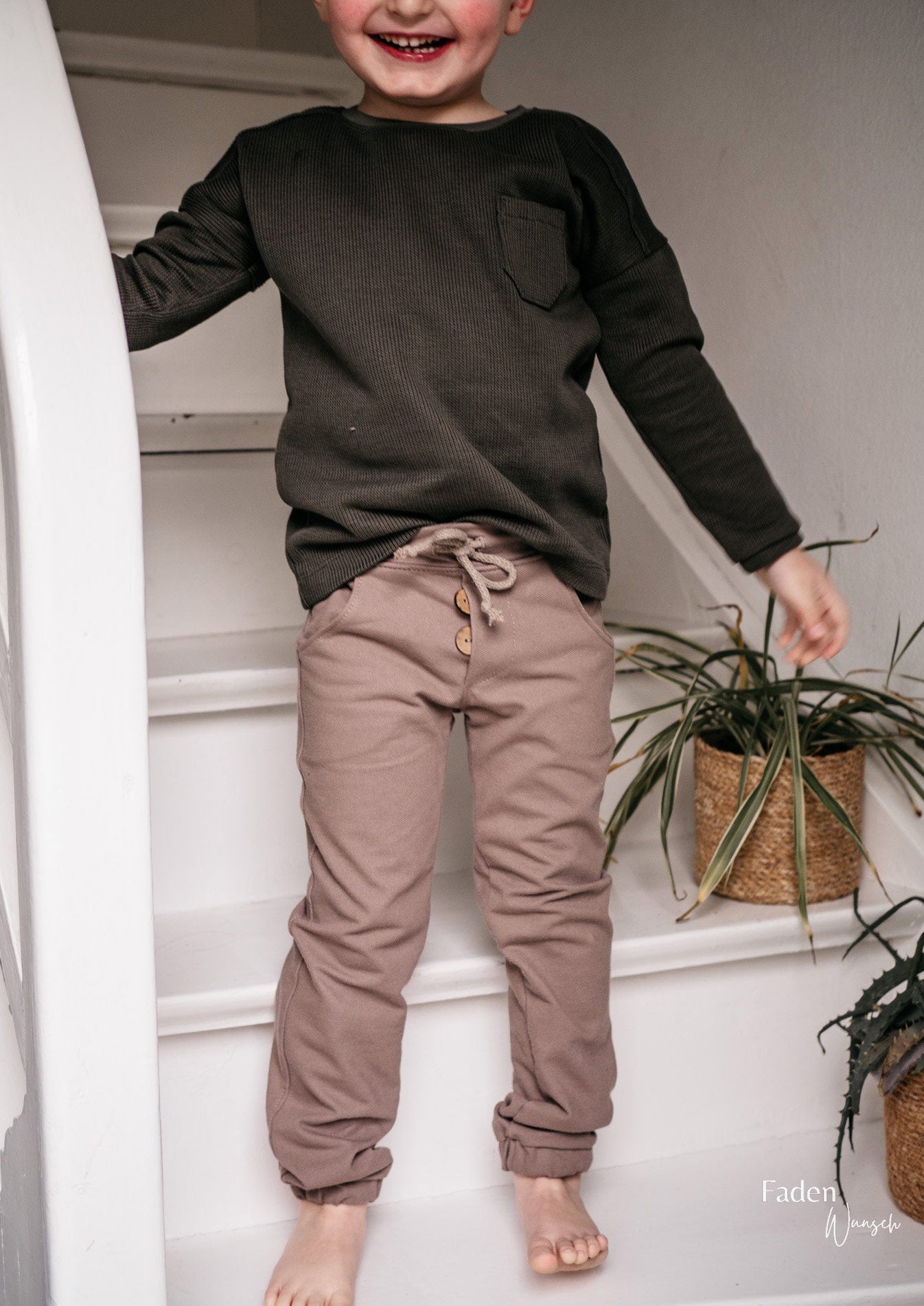 Snyggli-Schnittmuster-Hose-Elsker-Luften-Cord-Stretchcord-Babys-Kinder-Teens-Junge-Mädchen-Gr-56-122-Jeans