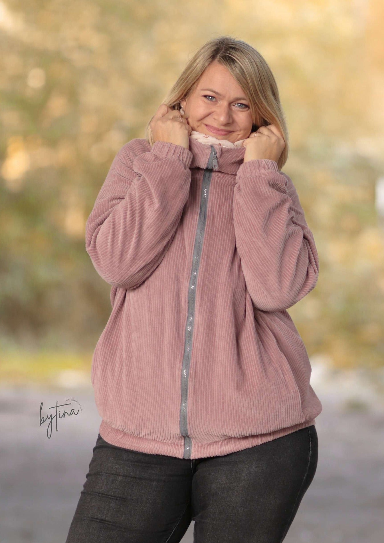 Snyggli-Schnittmuster-Jacke-Blouson-Damen-Hyg´dig-Nähanleitung-Walk-Wollwalk-Raglanjacke-Cord-rosa