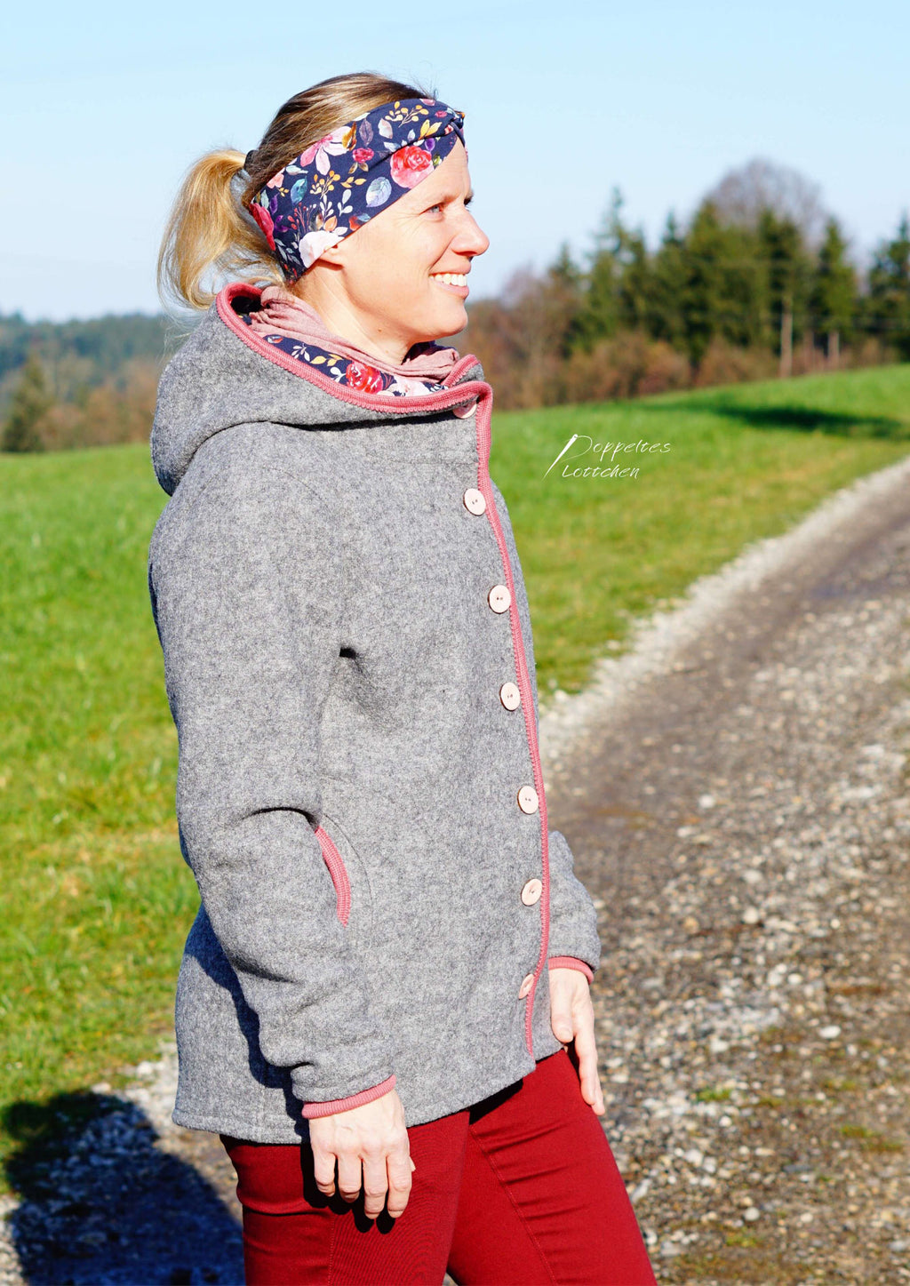 Snyggli-Schnittmuster-Jacke-Damen-Regnbue-Ebook-Nähanleitung-Walk-Fleece-Softshell-Wolltresse-grau