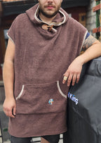 Snyggli-Schnittmuster-Long-Beachhoodie-Damen-Herren-unisex-Kitesurfen-Surfen-Musselin-Frottee-Poncho-Männer