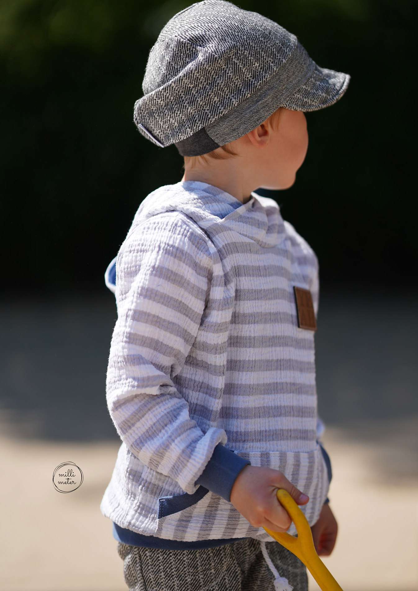 Snyggli-Schnittmuster-Musselin-Hoodie-Musling-streifen