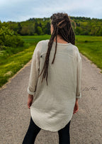 Snyggli-Schnittmuster-Musselin-tunika-Lykkemusling-Leinen-Nähen-Ebook-Nähanleitung-Damen-Grösse-32-50-Rücken-creme