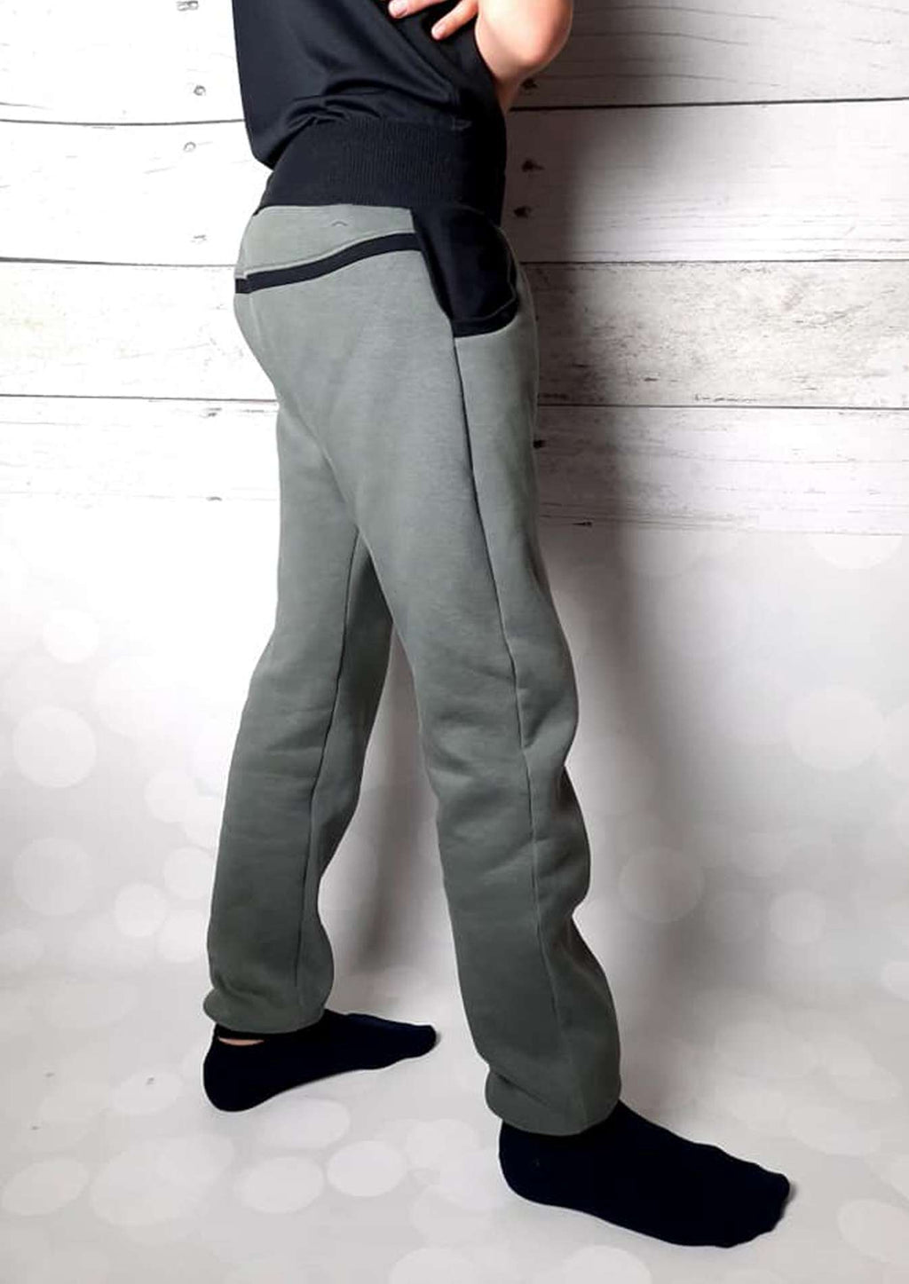 Snyggli-Schnittmuster-Naehanleitung-Pumphose-Luften_Groesse-122-170_jungs