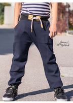 Snyggli-Schnittmuster-Naehanleitung-Pumphose-Luften_Groesse-122-170_waffeljersey