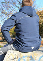 Snyggli-Schnittmuster-Outdoorhoodie-Hej-Varmen-Maenner-Herren-Walk-Männer-rücken