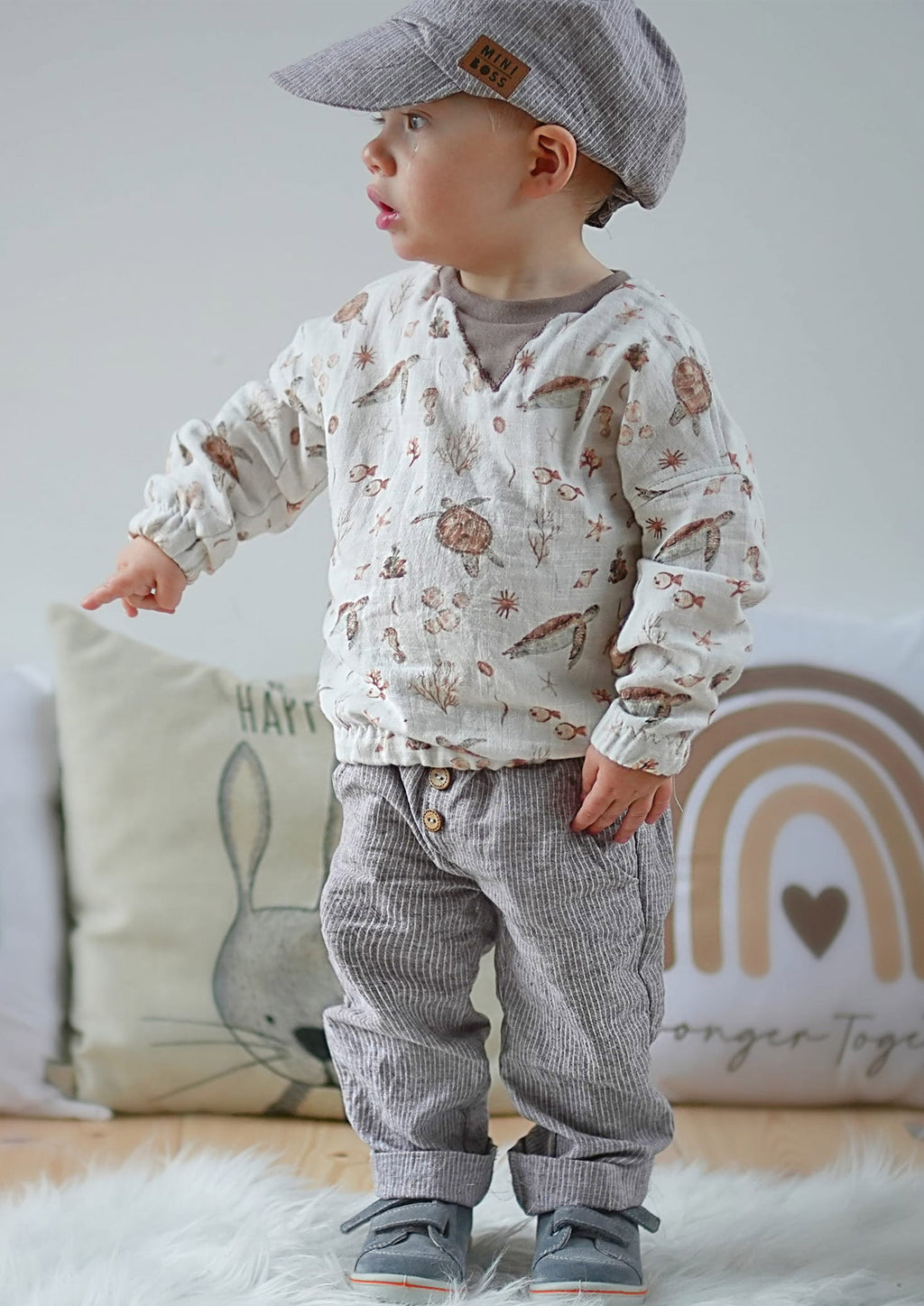 Snyggli-Schnittmuster-Oversized-Sweater-Surf-Gr-56-122-Nähanleitung-Musselin-Leinen-Junge