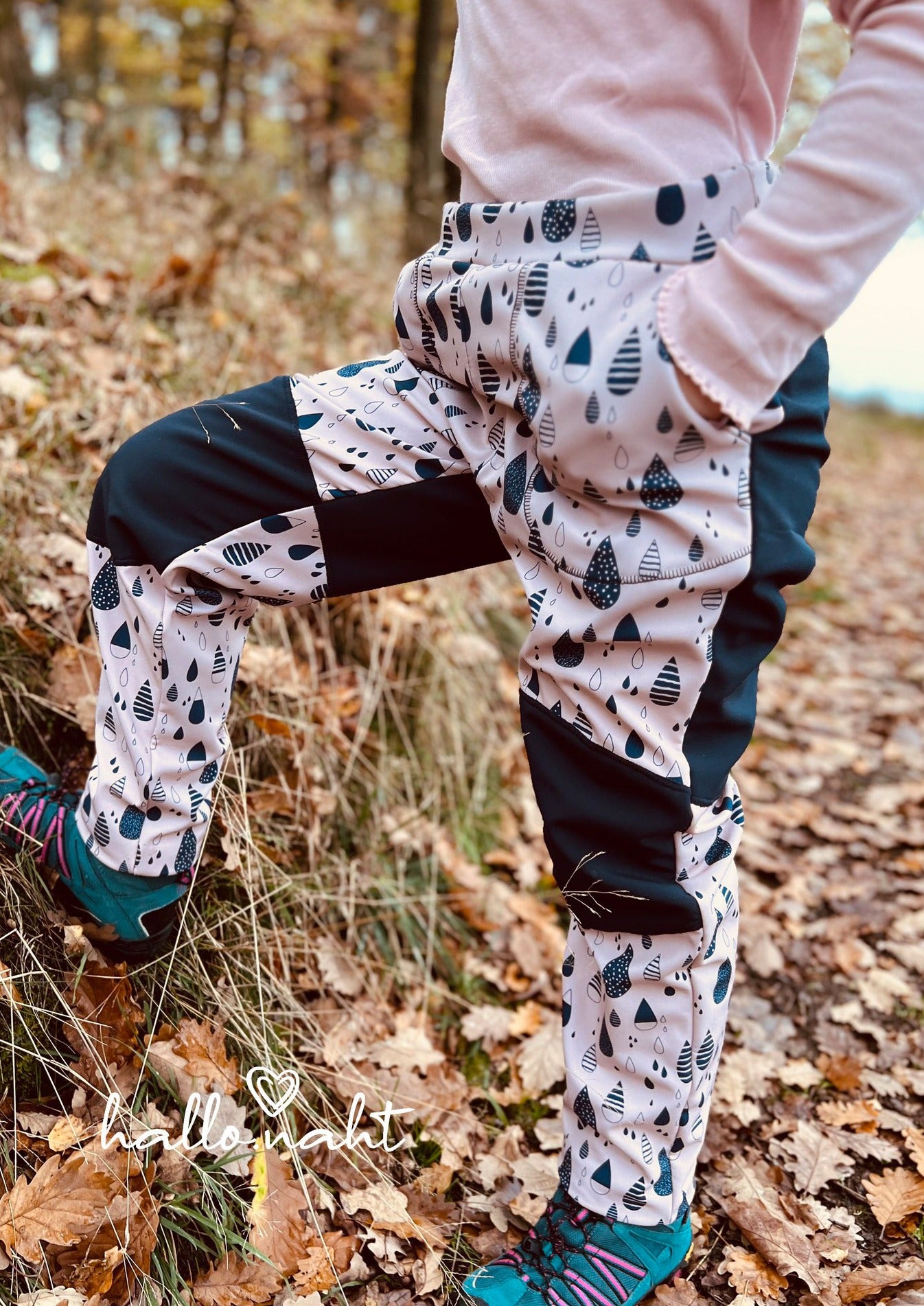 Snyggli-Schnittmuster-Walkhose-Outdoorhose-Hej-Vinter-Kinder-Teens-Nähanleitung-Gr.-128-170-Mädchen-Softshell