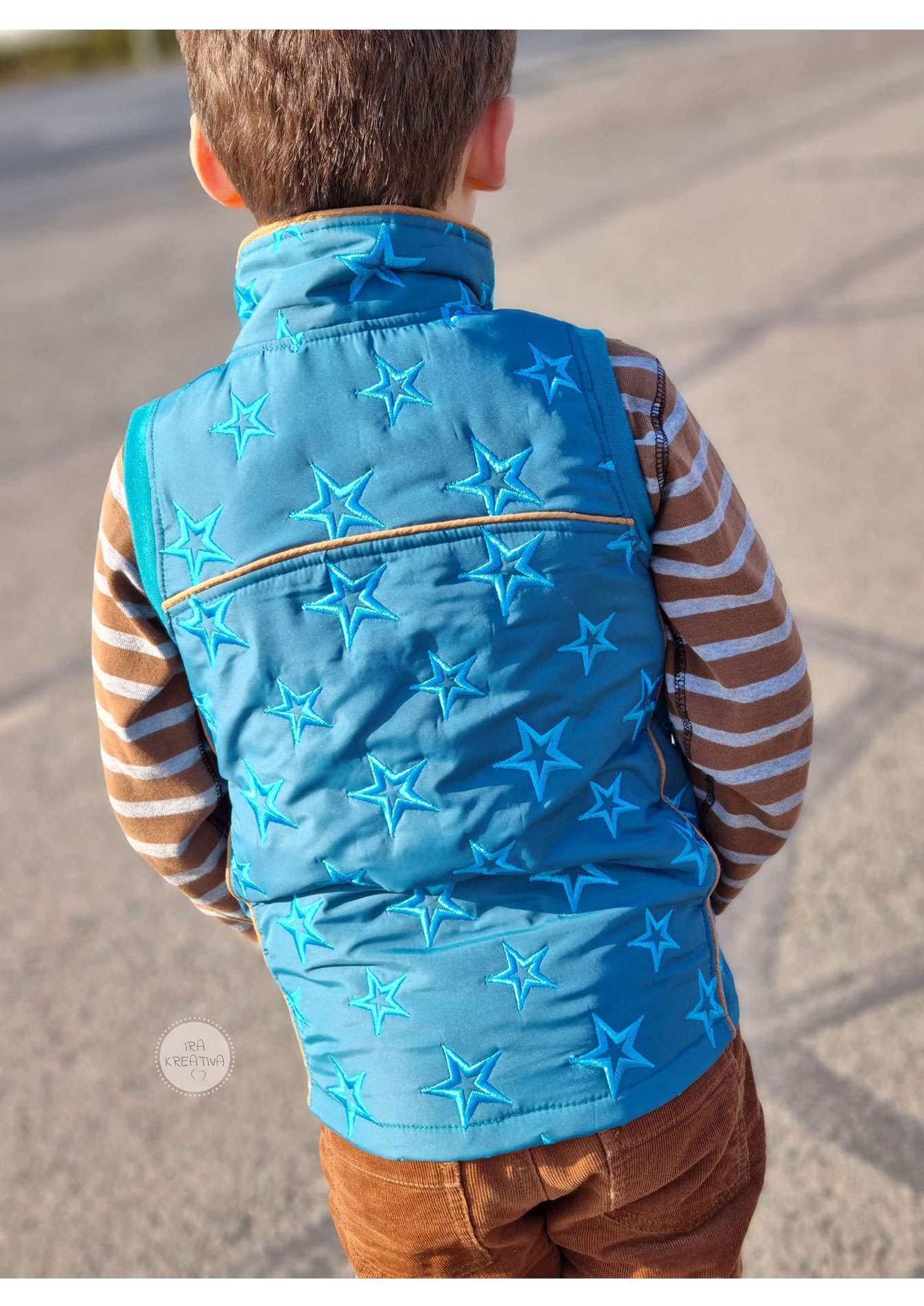 Snyggli-Schnittmuster-Weste-Livsglad-Baby-Kinder-Nähanleitung-Stepp-Jungs