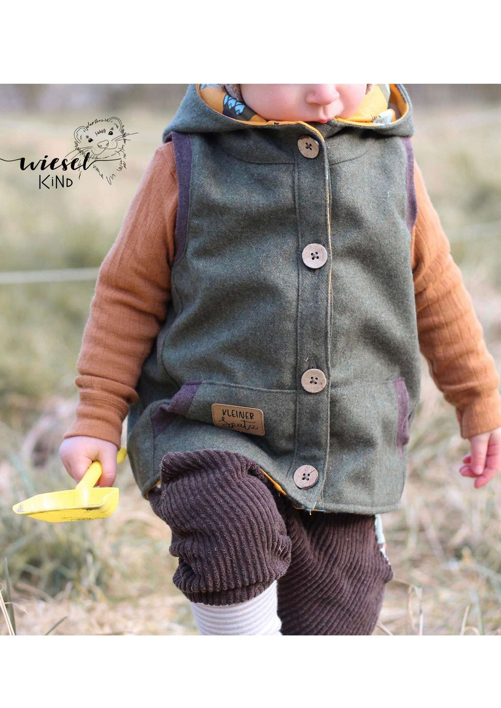 Snyggli-Schnittmuster-Weste-Livsglad-Baby-Kinder-Nähanleitung-Wollwalk-2