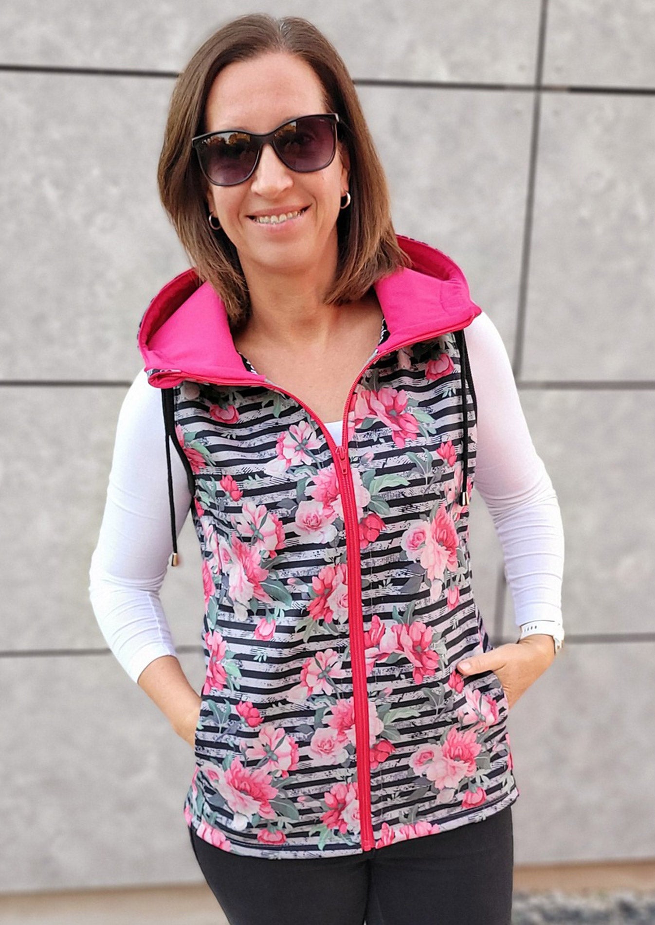 Snyggli-Schnittmuster-Weste-Livsglad-Damen-Gr-32-50-ebook-Naehanleitung-Blumen