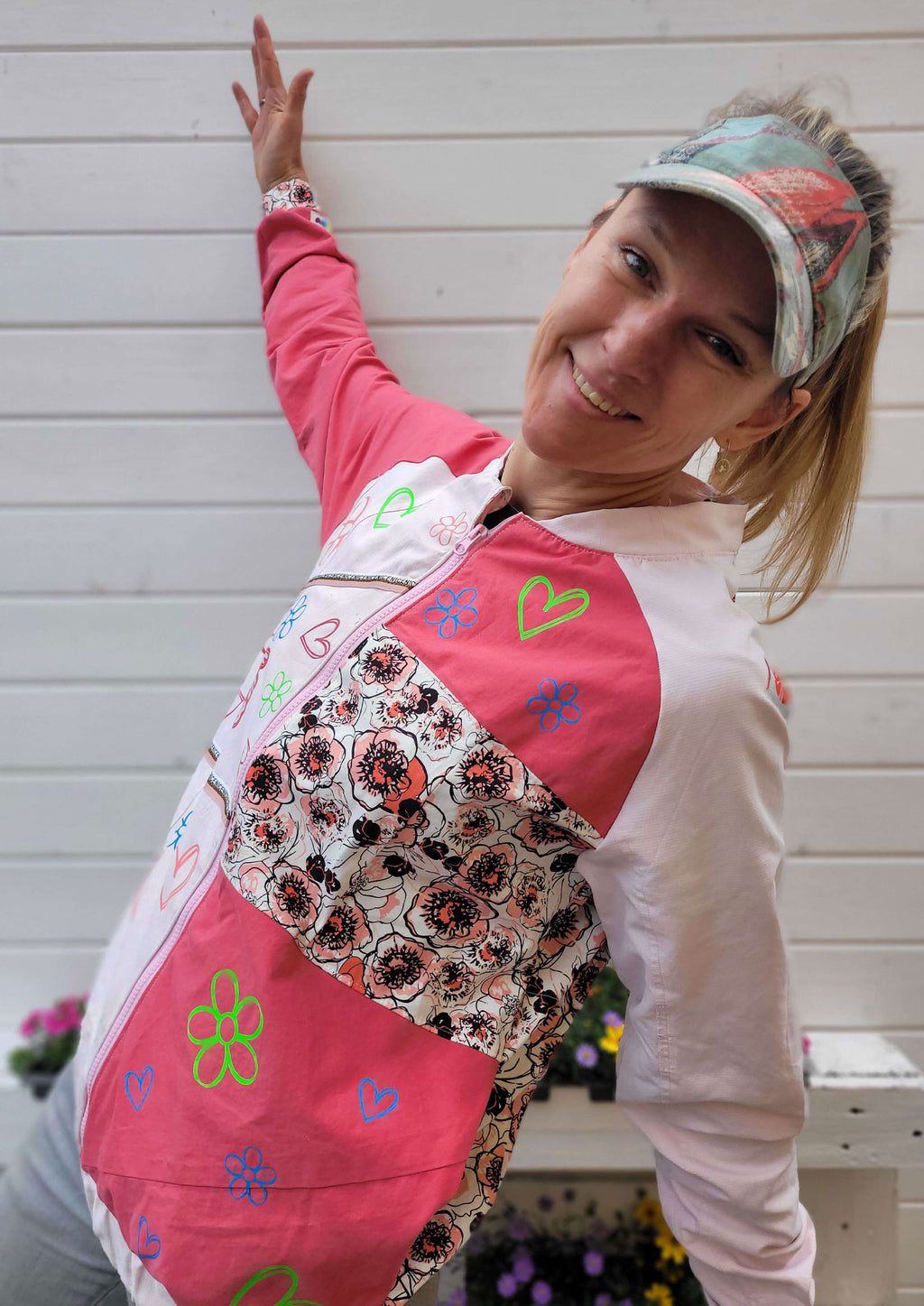 Snyggli-Schnittmuster-collegejacke-helt-mig-damen-nähanleitung-ebook-größe-32-50-blumen