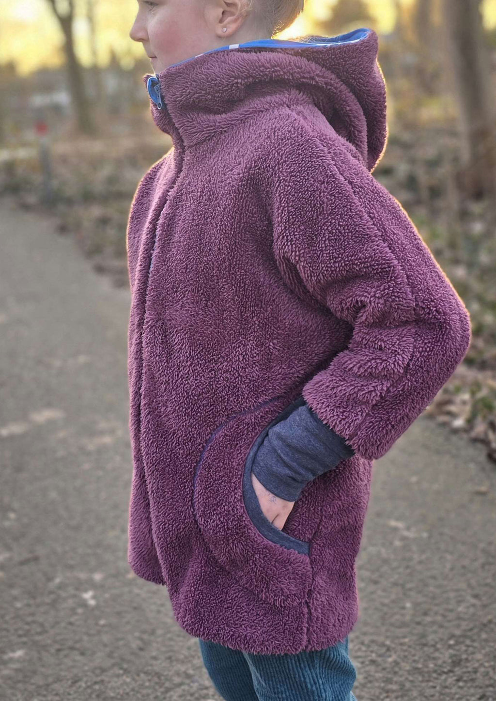 Snyggli-Schnittmuster-oversized-jacke-regnbuelys-babys-kinder-teens-junge-mädchen-nähanleitung-ebook-größe-56-170-teddy