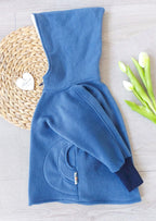 Snyggli-Schnittmuster-oversized-jacke-regnbuelys-babys-kinder-teens-junge-mädchen-nähanleitung-ebook-größe-56-170-walk-blau