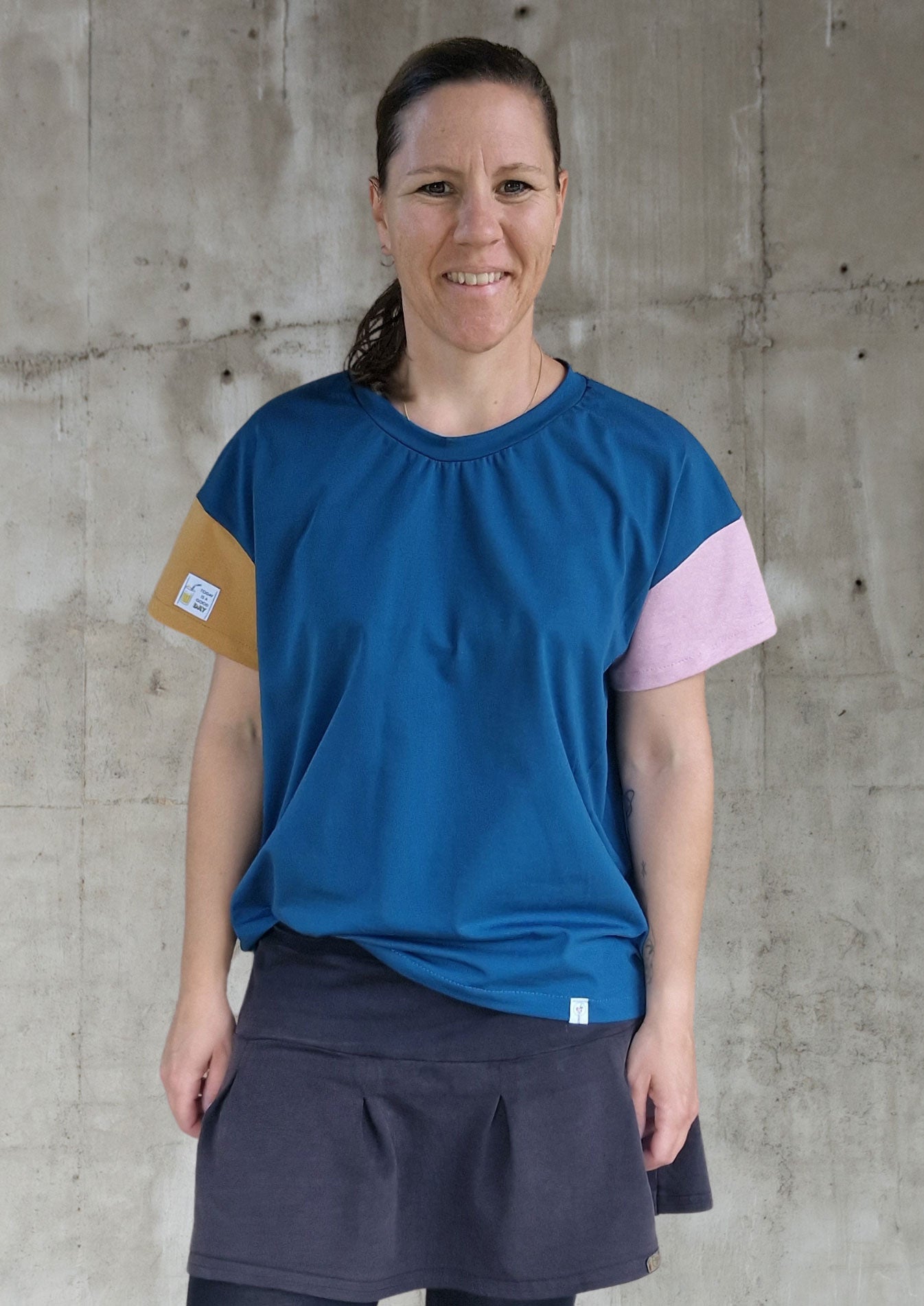 Snyggli-Schnittmuster-oversized-shirt-lys-damen-nähen-tshirt-größe-32-50-pattern-sewing-women-bunt