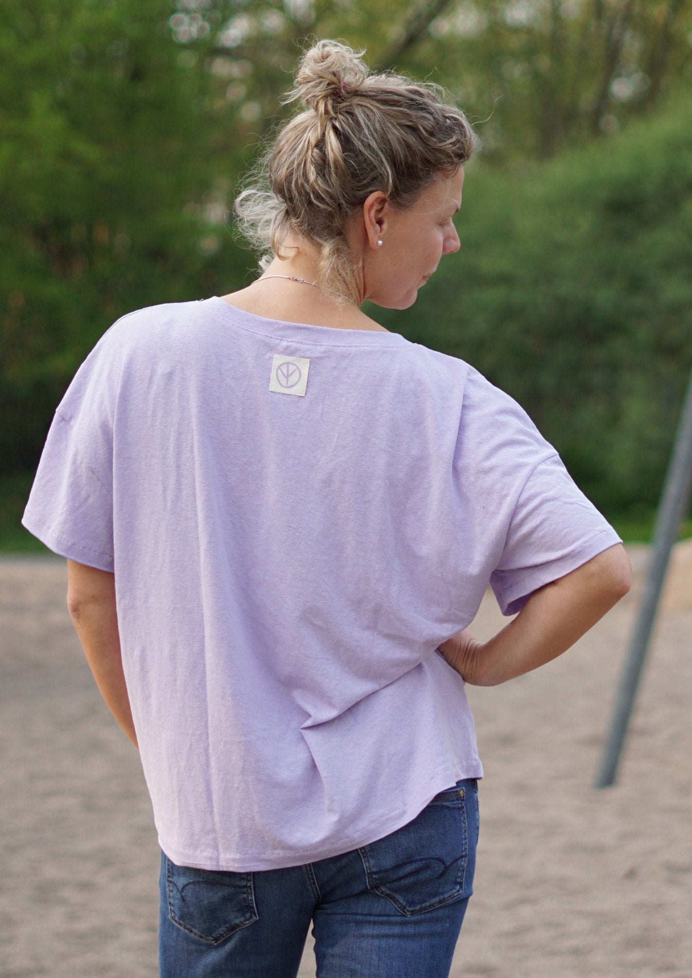 Snyggli-Schnittmuster-oversized-shirt-lys-damen-nähen-tshirt-größe-32-50-pattern-sewing-women-hej-henri-label