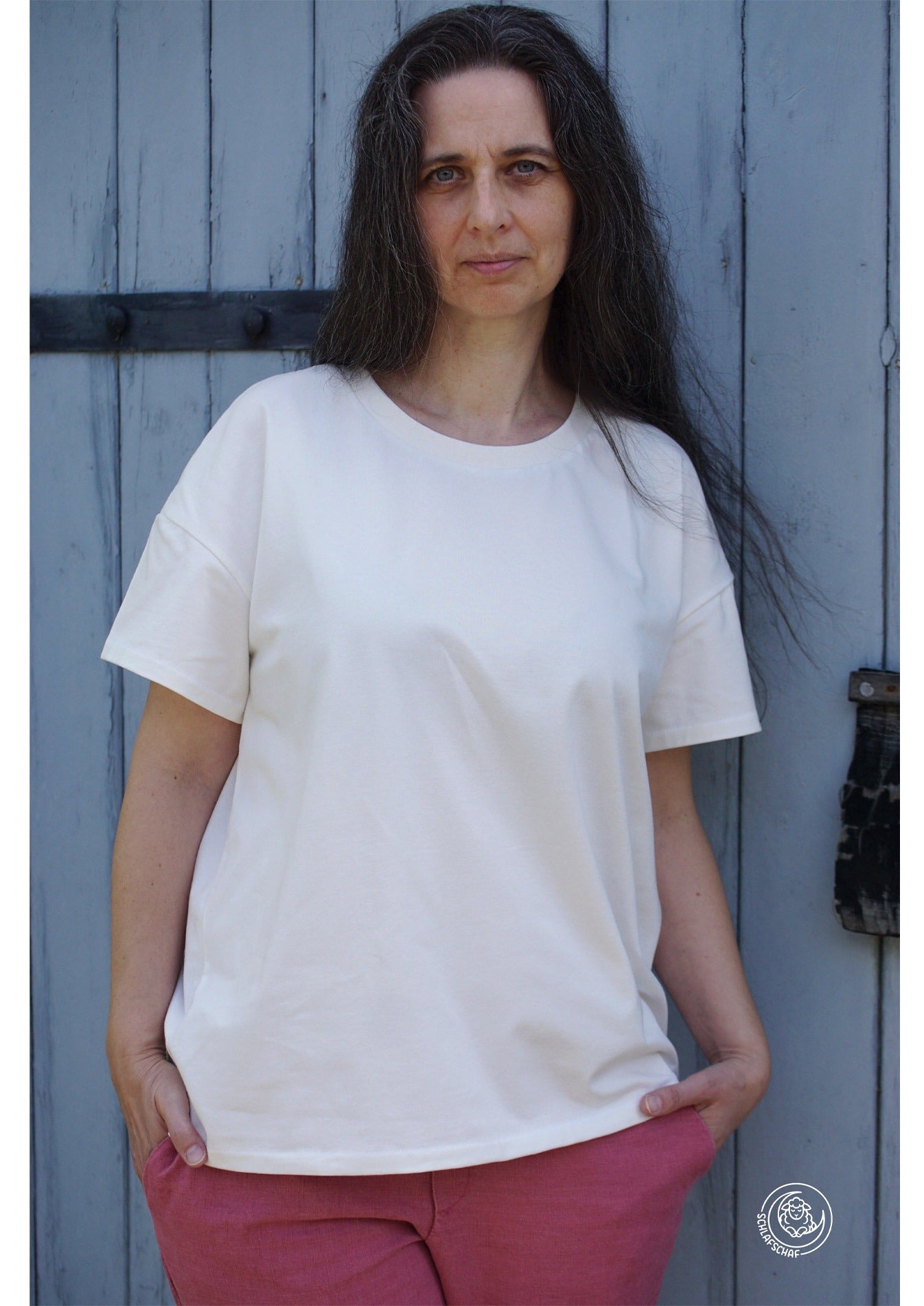 Snyggli-Schnittmuster-oversized-shirt-lys-damen-nähen-tshirt-größe-32-50-pattern-sewing-women-weiß