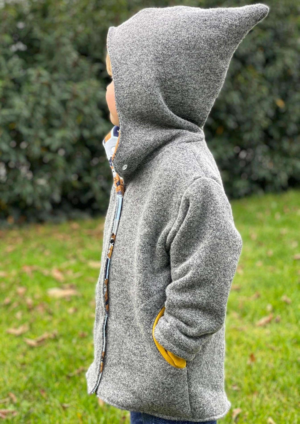 Snyggli-eBook-Jacke-Regnbue-Gr.-56-122-Babys-Kinder-Walk-Schnittmuster-grau