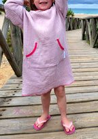 Snyggli_Ebook-Long-Beachhoodie-Poncho-Badeponcho-schwimmen-Sommerurlaub-Meer-Babys-Kinder-Teens-Junge-Mädchen-Gr-62-164-Musselin-Frottee-rosa