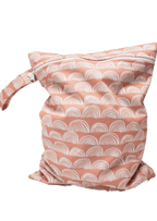 snyggli-Zsauberbeutel_kompakt_wetbag_regenbogen-rosa-2.png