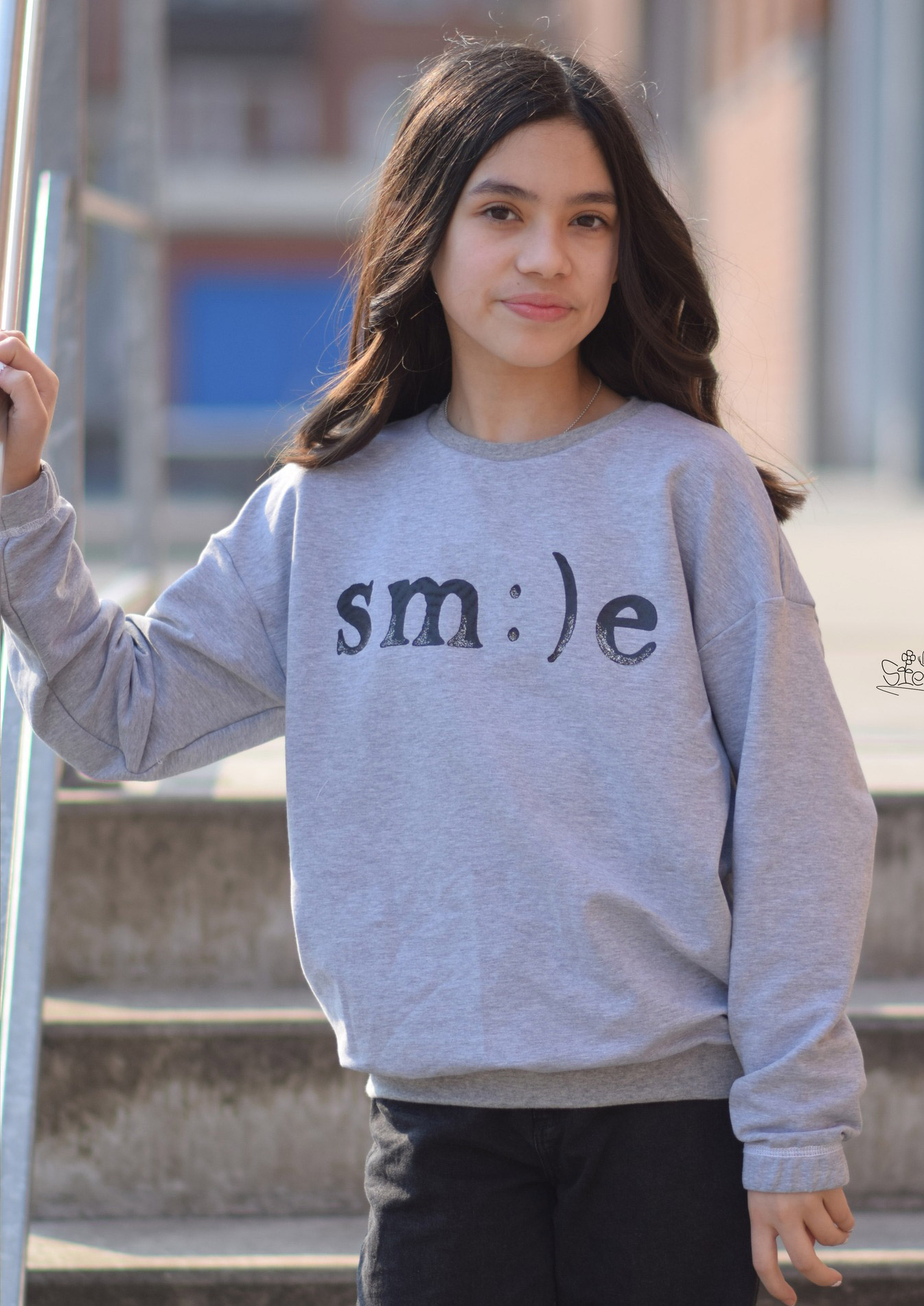 Snyggli-Ebook-Oversized-Sweater-Surf-Gr.-128-170-Schnittmuster-Nähanleitung-Musselin-Mädchen-french-terry-smile